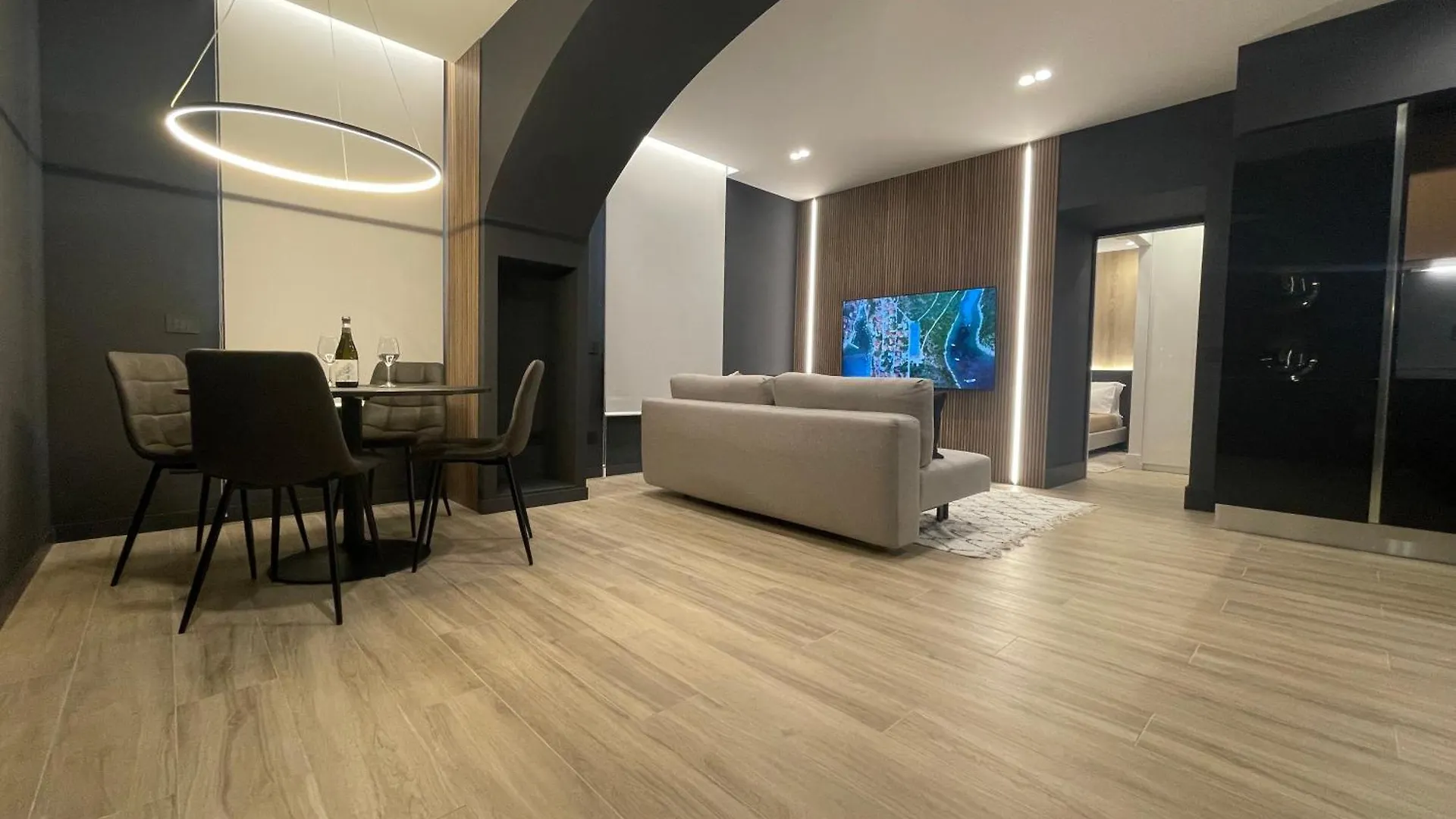 Apartamento Luxury Renovated Ground Floor 1Br Suite - Best Of The Best - Historical Centre Olbia