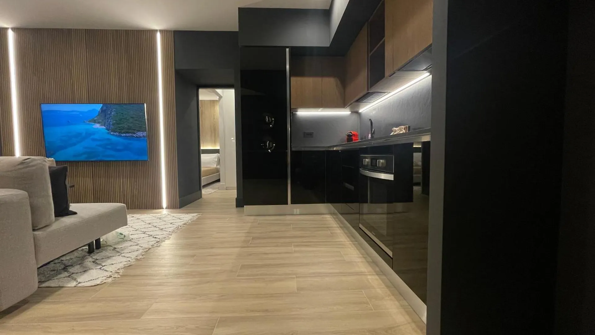 Apartamento Luxury Renovated Ground Floor 1Br Suite - Best Of The Best - Historical Centre Olbia